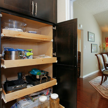 Kitchen - Espresso Cabinets