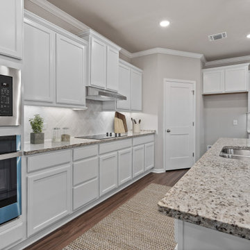 Holly - Kitchen