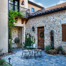 Exterior - 9022 Elizabeth