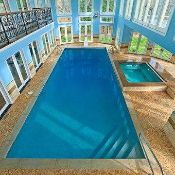 Northfield, IL Indoor Swimming Pool and Hot Tub