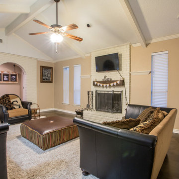 Living Room Metallic Epoxy Floor