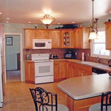 StarMark Traditional "Royale" kitchen