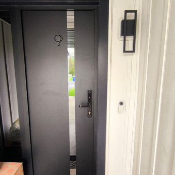 Cynex 6777 Black with fingerprint smart lock