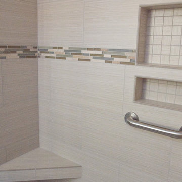 Modern Master Bathroom