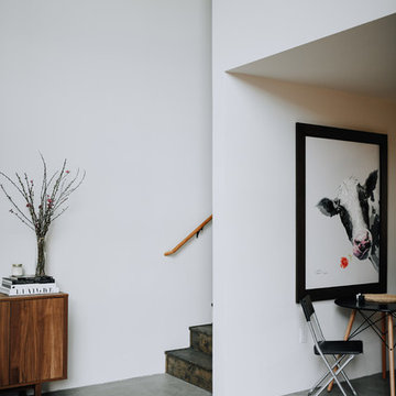 Modern Living Space In North Park's Arts District