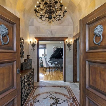 Hermosa Way | Transitional