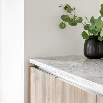 Stone Countertop Detail with Integrated Aluminum Profile – Minimalist Modern Int