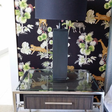 Single accent wall - Fabric wall upholstery