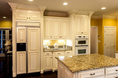 Glazed Kitchen Cabinetry