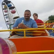 Amos Herrera's photo