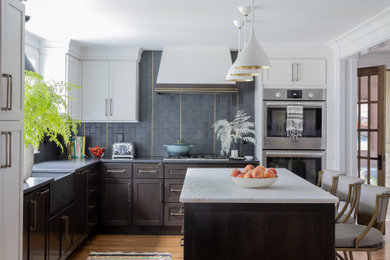 Inspiration for a timeless kitchen remodel in Boston