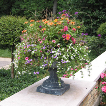 Container Pot Gardens