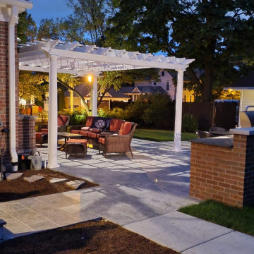 Naperville, IL - Colonial Architecture - Outdoor Living Renovation