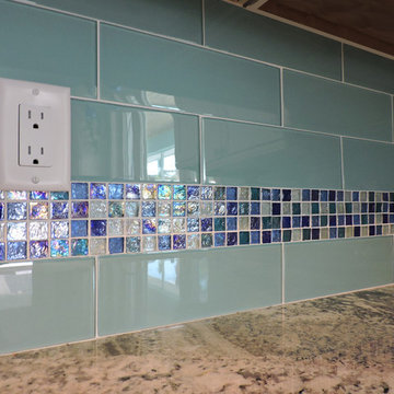 GIVE YOUR KITCHEN A BEACH-INSPIRED COASTAL MAKEOVER (Tampa, Bradenton, Sarasota)
