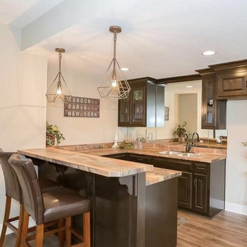Reverse 1.5 Story home in Stone Canyon, Blue Springs, MO (6SC)