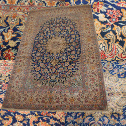 Fine Persian Isfahan silk and wool rug - Floor Rugs