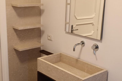 Immagine di una stanza da bagno