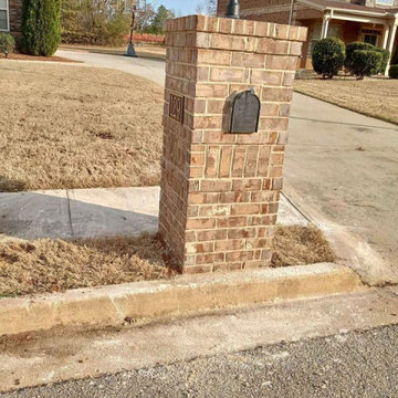 Front Yard Mailboxes