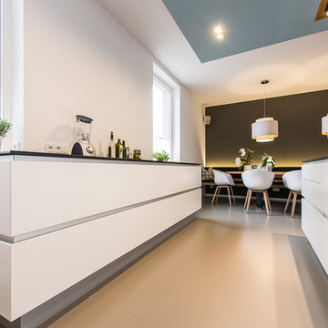 Moderne Raumgestaltung in altem Weinmeisterhaus