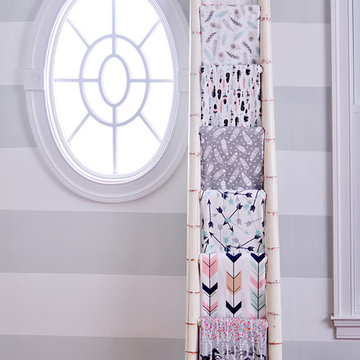 Hausrenovierung mit Spoonflower Stoffen und Tapete