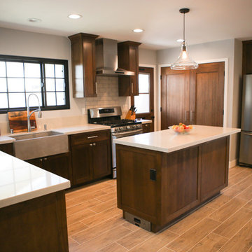 Charming North Hills Kitchen