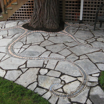 Mosaic and Flagstone Patio