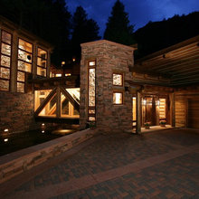Sedina Log Retreat