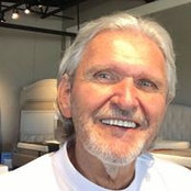 Lee Froehlich's photo