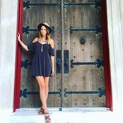 Lara Day's photo