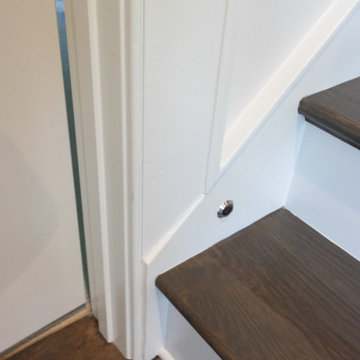 Project #82 | Three-Level Staircase with Extended Balcony