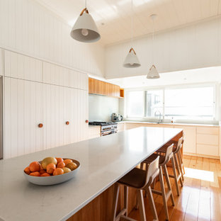 Country kitchen in Brisbane.
