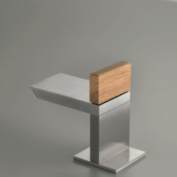 CEA Faucet Oak finish - Products