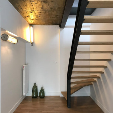 Triplex sur les hauteurs de Lyon, salon ouvert sur le jardin