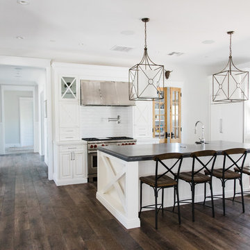 46th Street - Custom Residence by Rafterhouse