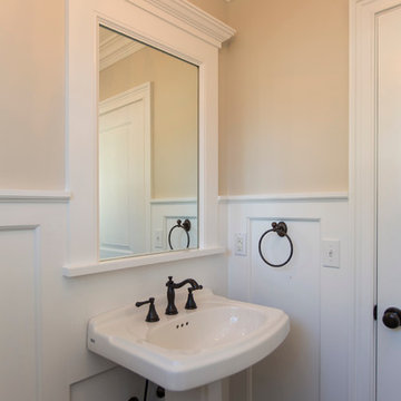 Brook Ave, Oceanside, NY 11572