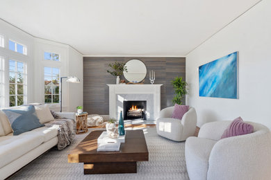 Inspiration for a contemporary living room remodel in San Francisco