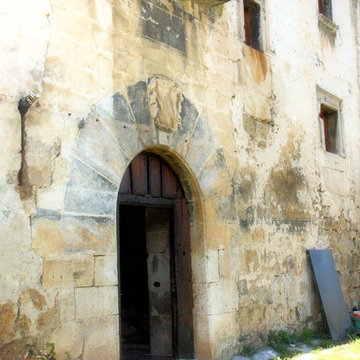 Casa Torre En El Valle De Mena