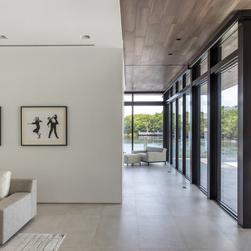 Riverhouse Residence
