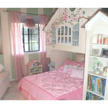 Playhouse Loft Bed - Creme de la Fleur