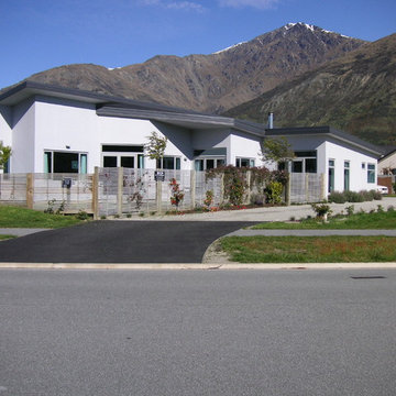 Lake Hayes Estate Large 5 Bedroom Home
