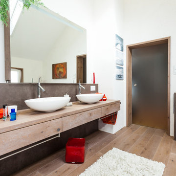 Traumbad in Naturtönen