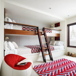 Lone Pine Residence - Bunk Beds
