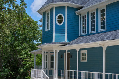 Example of an ornate home design design in Austin