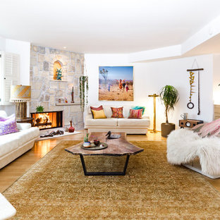 Maritime Wohnzimmer mit Eckkamin Ideen, Design & Bilder - August 2020