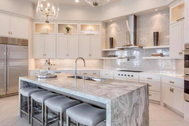 Example of a minimalist kitchen design in Phoenix