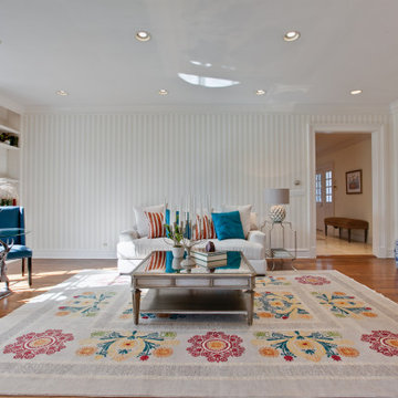 ** Under Contract in less than 2 months! ** Captivating East Lake Forest Showhom