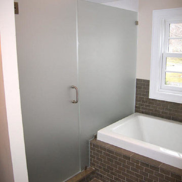 Acid Washed Glass Shower Enclosures
