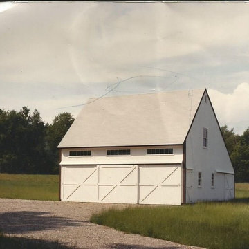 Saltbox Style Pole Barns