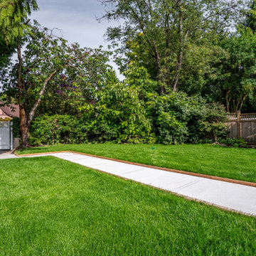 New Driveway Gate and Concrete Parking Pad – Kerrisdale Vancouver Landscape Reno