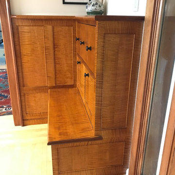 Tiger maple bench seat